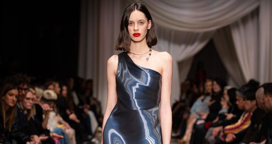 „Egy decensebb estélyi is lehet szexi és modern” - Merő Péter új kollekciója felér egy kortárs üzenettel 