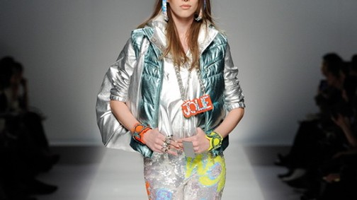 Jennifer Lopez bevállalós szettje