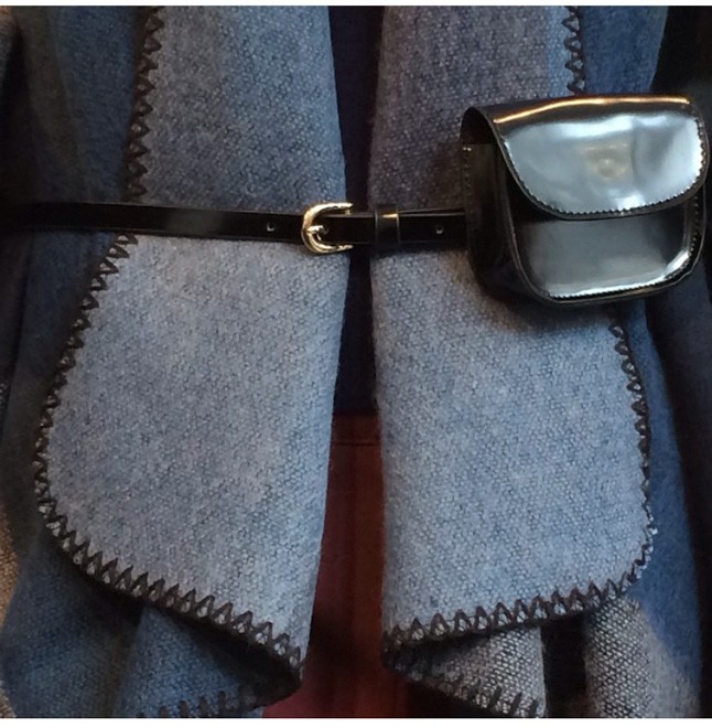 Imádjuk a C&A kiegészítőit is! A hastáska kötelező beszerzés!