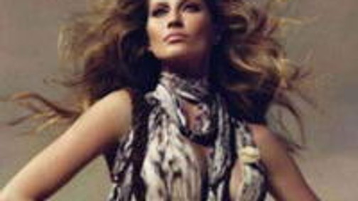 Gisele az ünnepi arc!