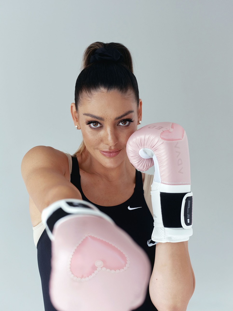 Kulcsár Edina a Sztárboxra készül – Fürdőruha NIKE, Body PRIMARK