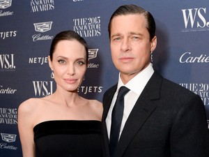 Angelina Jolie és Brad Pitt elválnak 12 év után