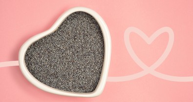 Ez történik a testeddel, ha minden nap mákot eszel: a bőröd és a hajad is hálás lesz a fogyasztásáért