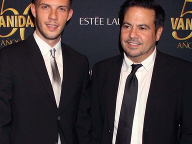 Újabb divattervező házasodott 50 felett