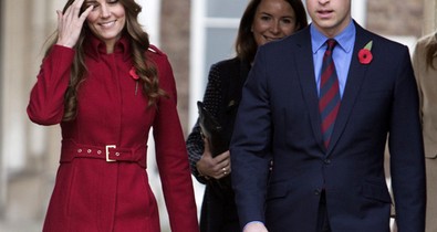 Kate Middleton roppant csinos piros kabátban ünnepelt