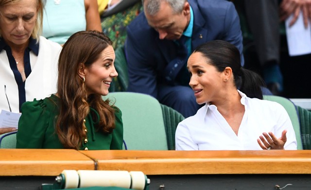 9 etikett-lecke, amit a királyi család tagjaitól tanulhatunk, pedig van, aki nem nemesi családból származik