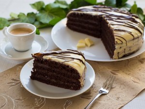 Ha valami extra édesre vágysz: Mézes torta csokoládékrémmel