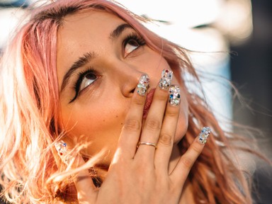 Megérkezett a tavasz legszebb körömtrendje, amivel lehetetlen betelni