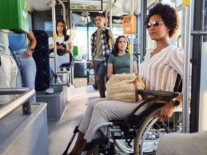 „Én már nem tanulok meg járni, de kerekesszékes bárkiből lehet" - Az emberi méltóság alanyi jogon jár