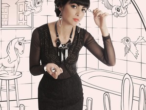 Átlagos emberek, átlagos helyzetek - különleges ruhák