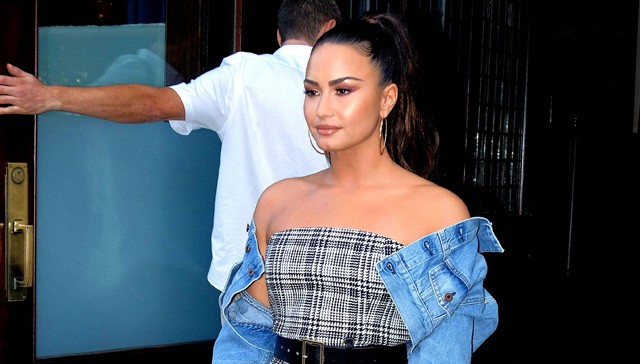 Demi Lovato újraértelmezte a farmerdzseki viselését!
