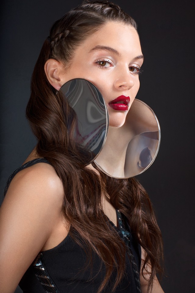 Ülj fel te is erre a szuper új hullámra: Hullámos haj, fényes smink