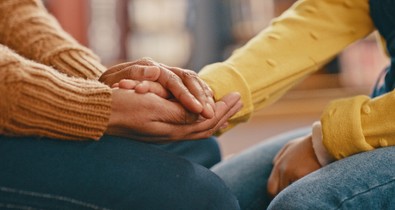 Az érintés az egyik legintimebb kapcsolódási formánk, ami segíthet a traumák feloldásában