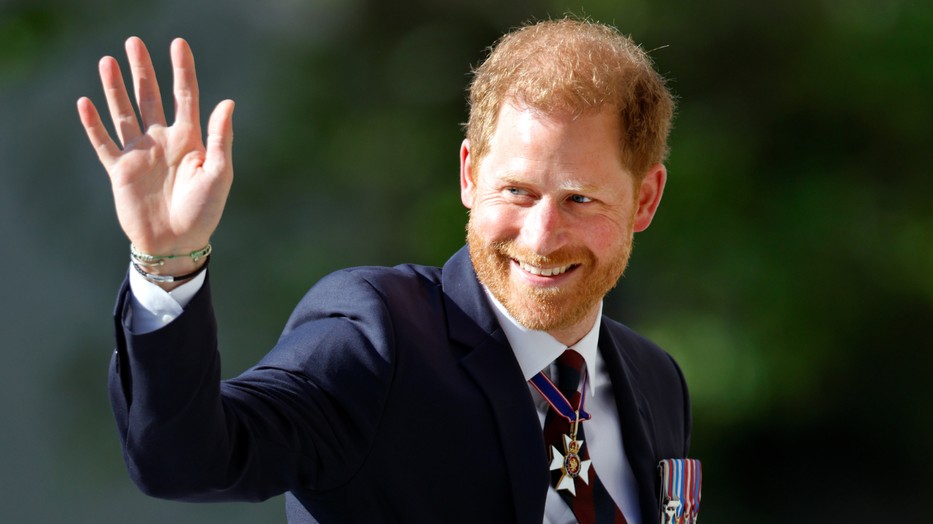 Harry herceg a békés időkben még aktívan jelen volt György herceg és Sarolta hercegnő életében