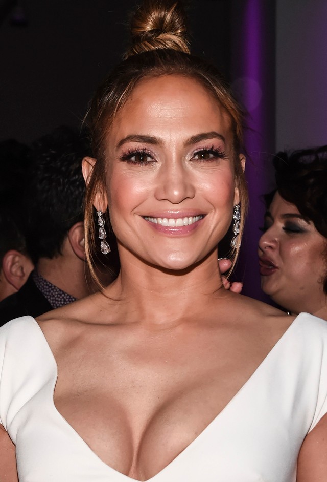 Jennifer Lopez ingruháját azonnal el akarjuk lopni
