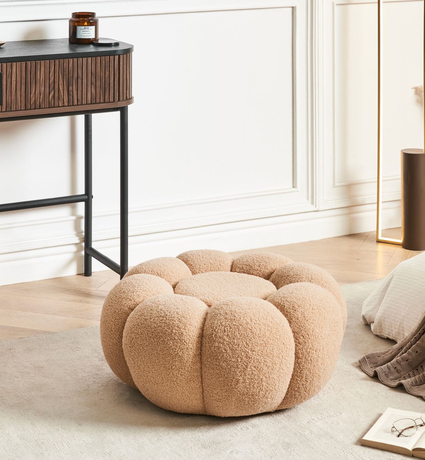 Puff BELIANI 32 520 Ft 20% kedvezmény, minden 180.000 Ft feletti vásárlás esetén a GLAMOUR-napokon