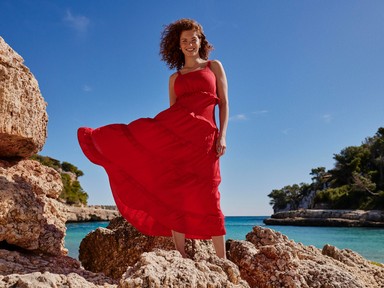 Megtaláltuk az idei nyár legtrendibb ruháit és kiegészítőit!