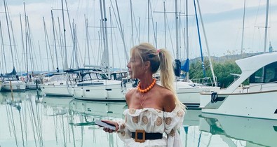 Kassai Fibi az egyik balatonfüredi butikban csapott le erre a csodás szettre