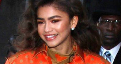 Sose merted kombinálni a mintákat? Zendaya megmutatja, hogyan kell!