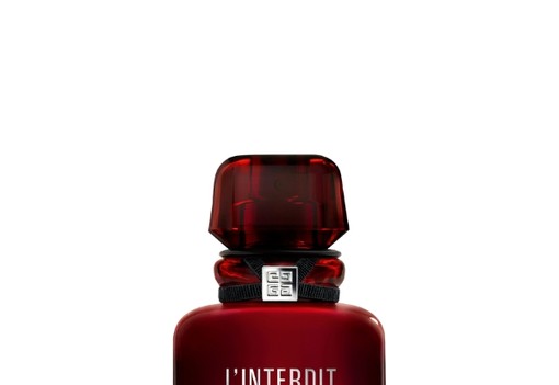 Tényleg beléd szerethet valaki egy feromonos parfüm miatt? Kiderítettük!