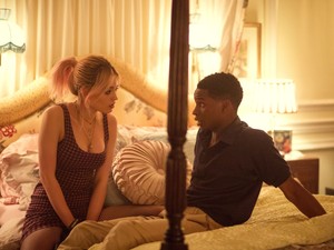 „Borzalmas vele az ágyban, de nem tudom, hogyan mondhatnám el neki"