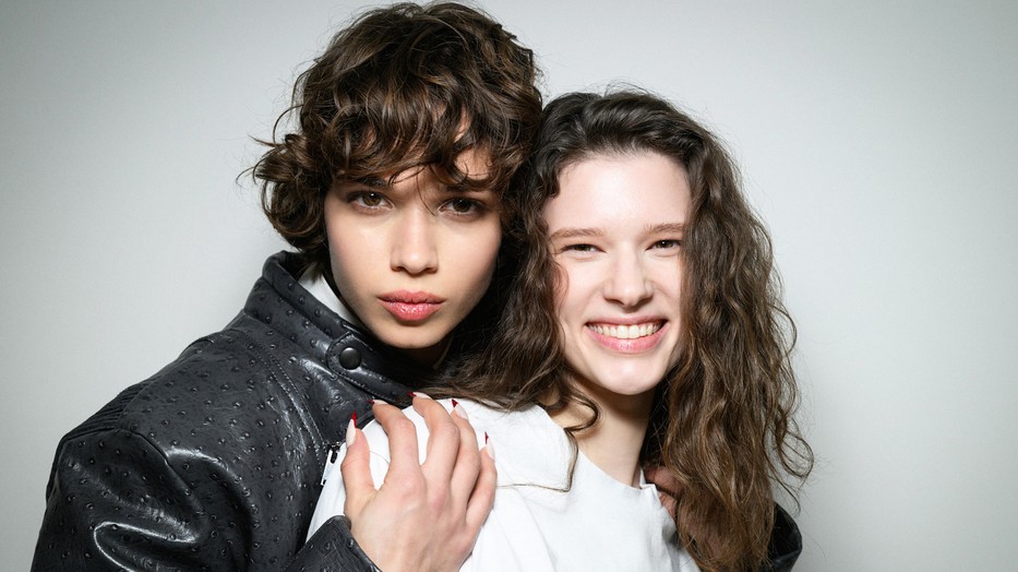 A Cosmoprof kiállítás megmutatta a legújabb szépségipari trendeket, fotó: Stella McCartney 2025 ősz-tél backstage