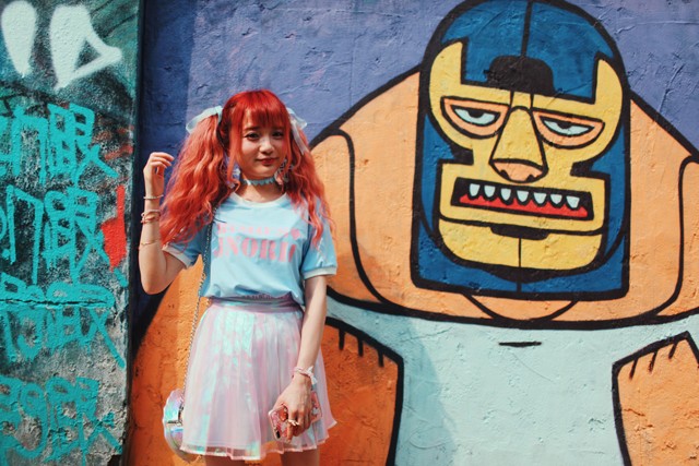 Ez a lány fogta magát és kiköltözött Kínába, most meg onnan vlogol