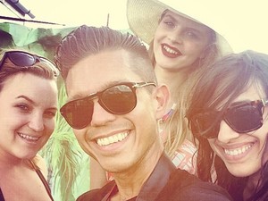 GLAMOUR a betondzsungelben - így készül a divatanyag