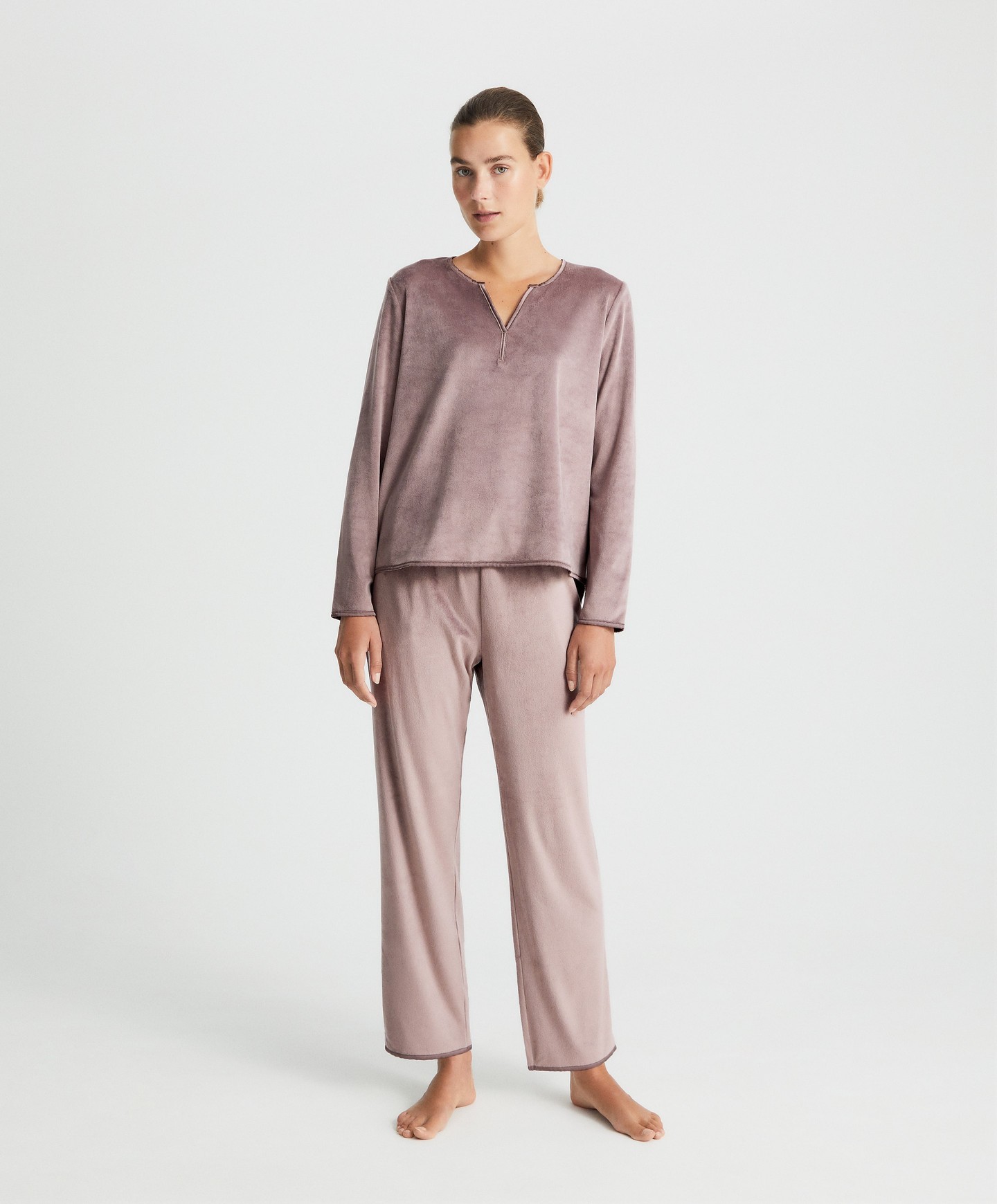 OYSHO 8995 Ft, 8995 Ft