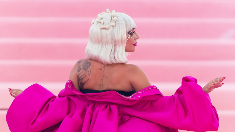 Lady Gaga mindig királynője volt a legkockázatosabb vörös szőnyeges pillanatoknak