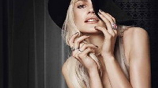 Ajándék ezüst karkötő a Pandorától!