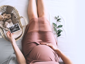 Megfontolt döntés negyvenévesen gyereket vállalni? 