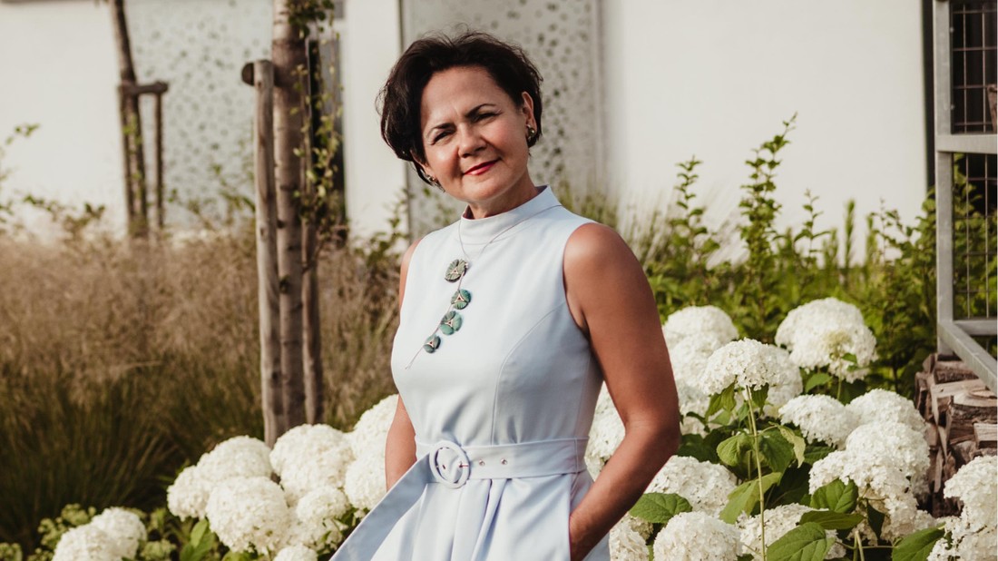 Dr. Tkacsik Márta matematikusként kezdte, ma egészen mással foglalkozik