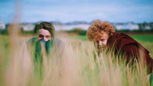 Szörnyű! Autóbalesetben elhunyt a brit zenekar mindkét tagja