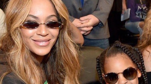 Beyoncé 6 éves kislánya egy igazi szelfi-királynő!