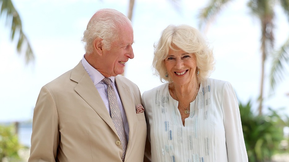 Károly király és Kamilla királyné 20. házassági évfordulójára Olaszországba utazik