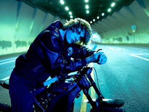 Mindenki lenyugodhat, Justin Bieber jön a Szigetre