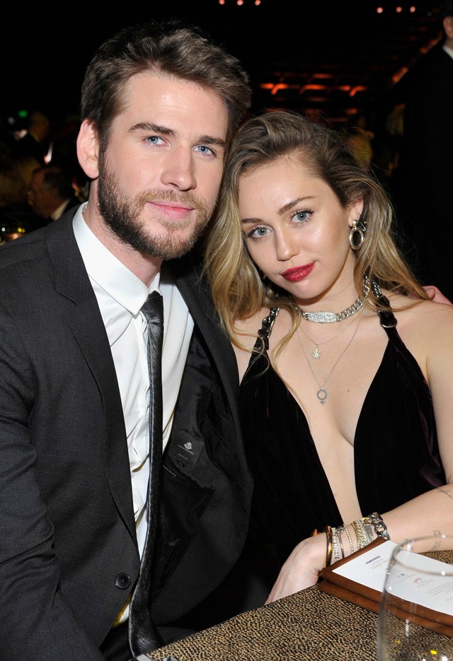 Miley Cyrus és Liam Hemworth