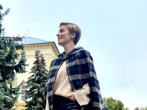 Ezzel a ruhadarabbal lepte meg először Tatár Csillát a férje