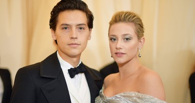 Cole Sprouse halálos fenyegetéseket kapott szakítása miatt