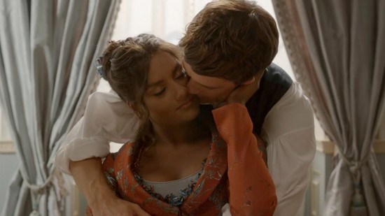 „Tévesen azt sugallhatják, hogy a szex mindenek feletti" - így látja a szexterapeuta a Bridgerton intim jeleneteit