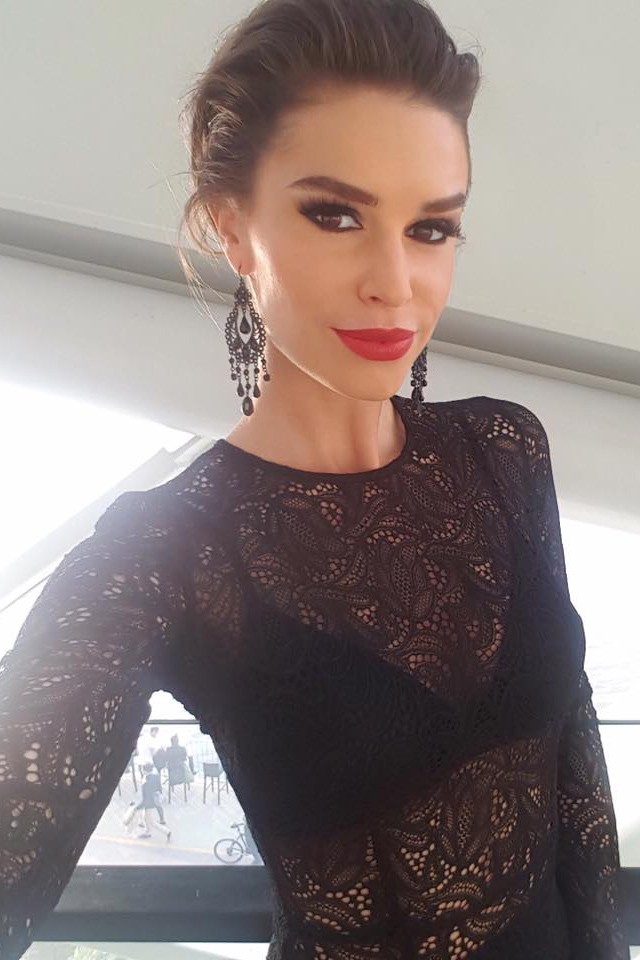 Így nézett ki végzősként, íme Dukai Regina és Iszak Eszti tablóképe