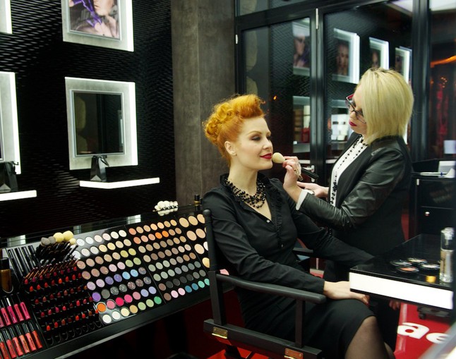 A Le Maquillage megnyitotta első referenciaszalonját