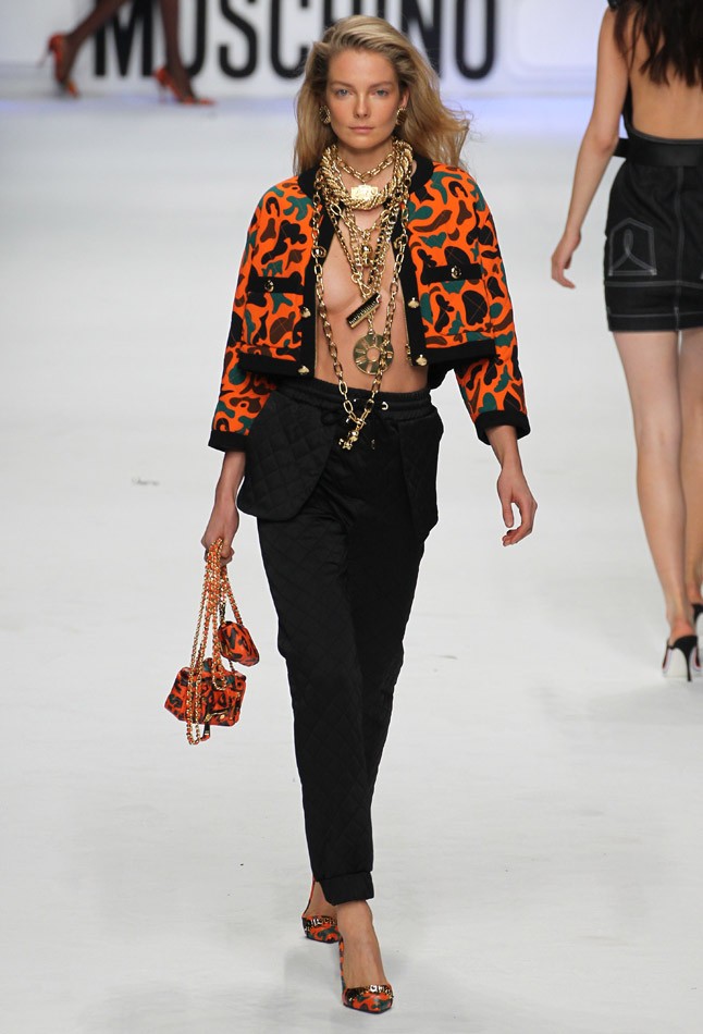 A Moschino show-n