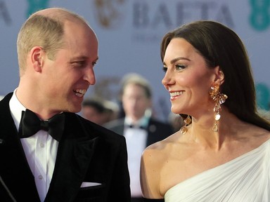 Katalin hercegné játékosan megpaskolta Vilmos herceg fenekét