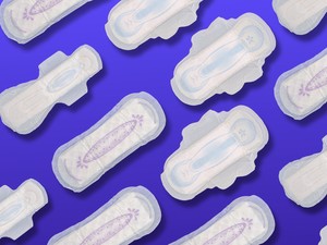 Összefog a Procter & Gamble és a Rossmann a menstruációs szegénység enyhítéséért