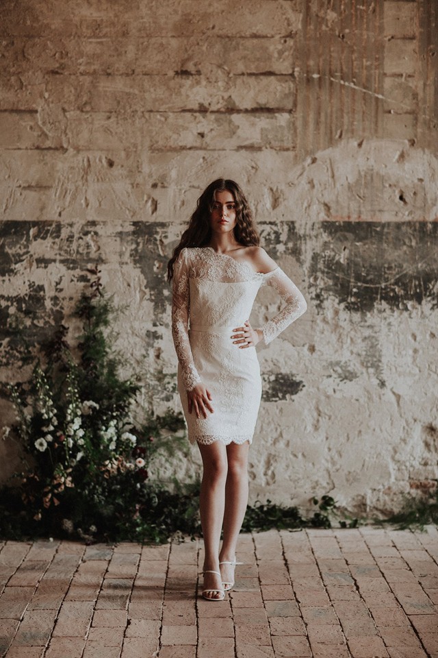 Elképesztő menyasszonyiruha-kollekcióval köszönti 2018-at Nora Sarman