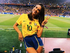 A brazil szupermodellek eléggé felforrósították a vébét