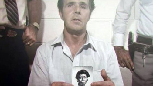 Eperturmix, hullaszex és gyilkosságmaraton