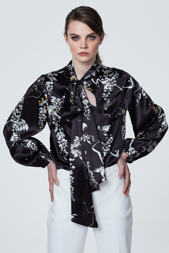 Gyengédség és erő jellemzi Tóth Bori 2022-es őszi-téli kollekcióját